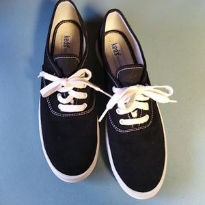 Keds barely worn size 7.5